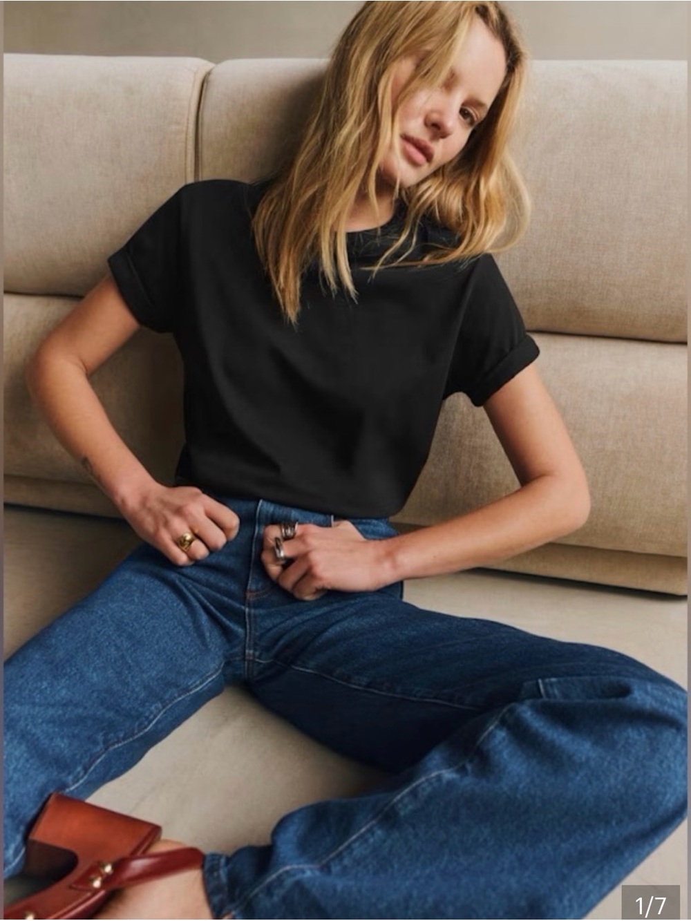 Classic Black Crewneck Women's Tee size small